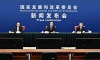 阿利耶夫宣誓就任阿塞拜疆总统