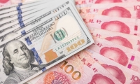 德新科技：10月28日召开董事会会议
